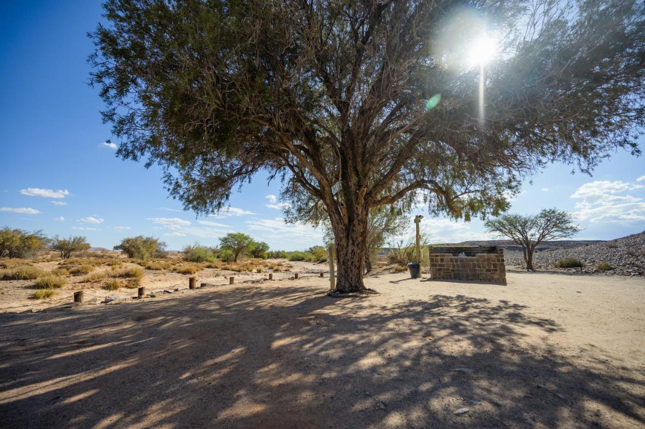 Canyon Roadhouse Campsite Fish River Canyon Екстер'єр фото